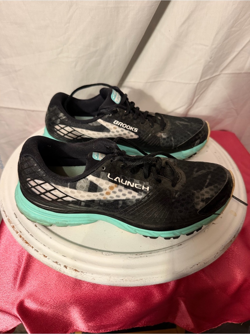 Brooks Launch Women's Running Shoes in Black and Teal